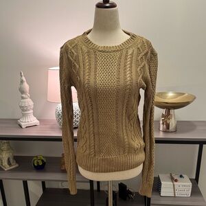 ✨ Michael Kors Metallic Cable-Knit Pullover Sweater – Gold Camel (Size Small)